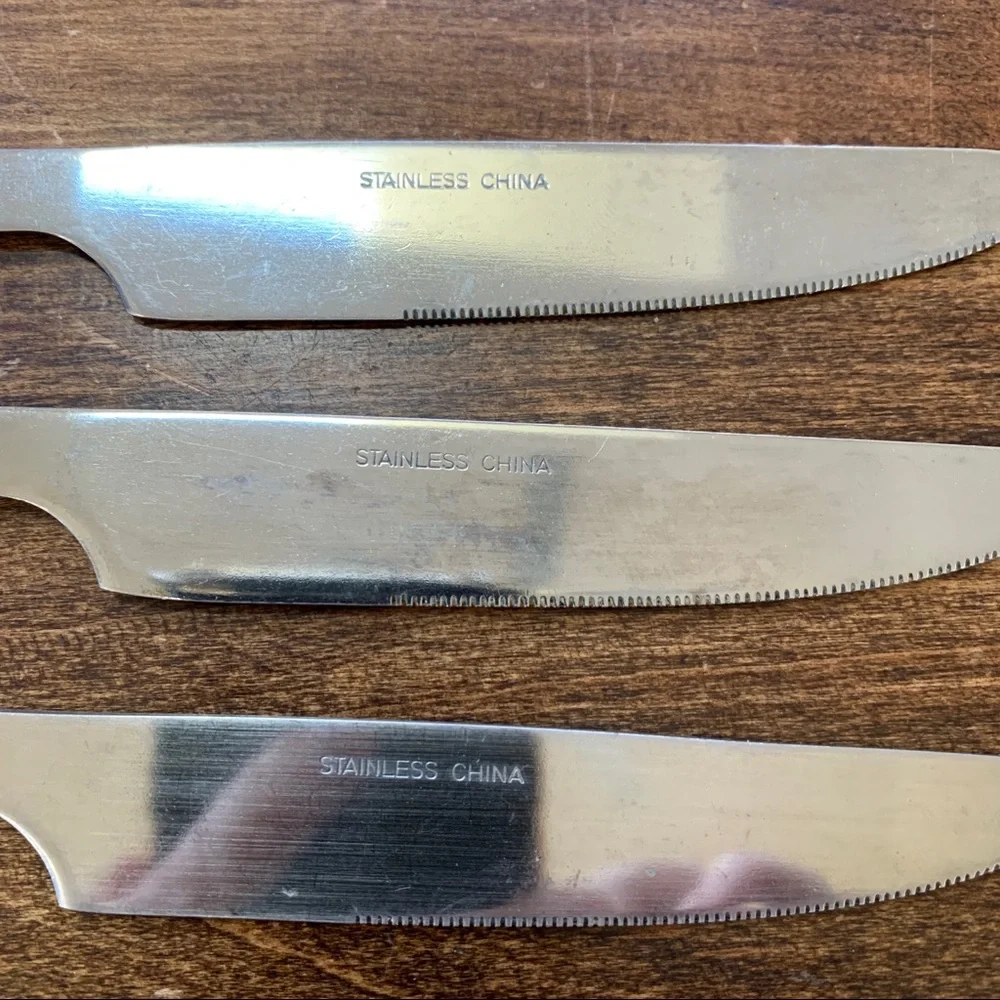 4/$15 Three dinner knives